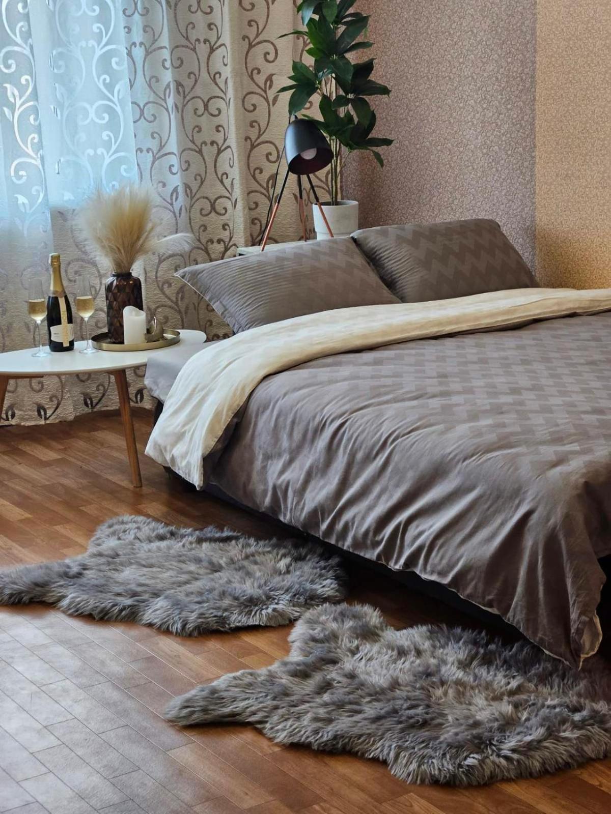 Апартаменты На Вечернем # Качалова Kryvy Rih Buitenkant foto