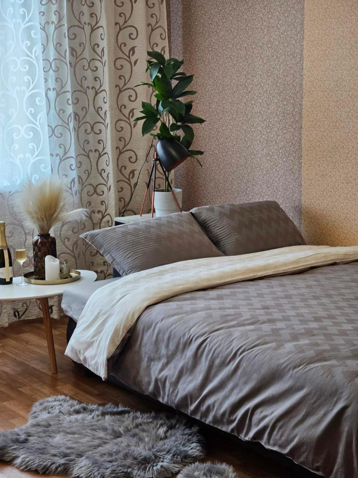 Апартаменты На Вечернем # Качалова Kryvy Rih Buitenkant foto
